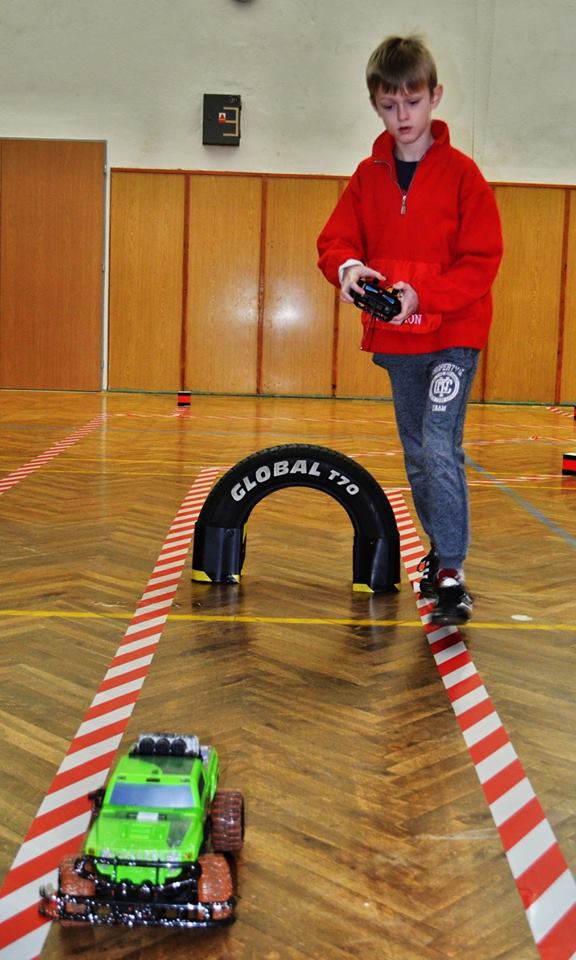 27972090_1402368123224084_7325619004522579894_n